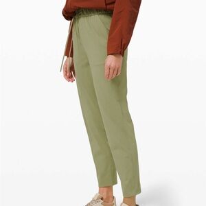 Lulu lemon keep moving pant - green size 4